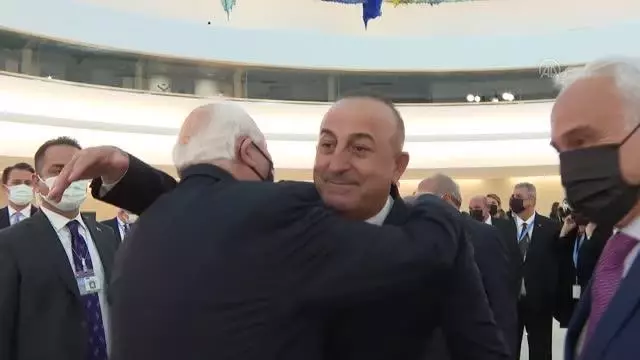 Dışişleri Bakanı Çavuşoğlu, İspanyol mevkidaşı Albares ile görüştü