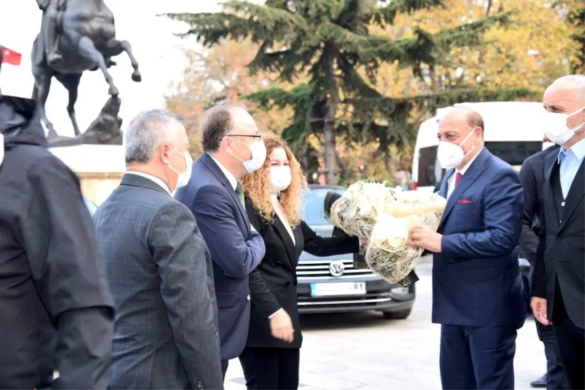 Çalışma ve Sosyal Güvenlik Bakanı Sayın Vedat Bilgin Bir Dizi Ziyaret ve İncelemeler Dolayısıyla İlimizi Ziyaret Etti