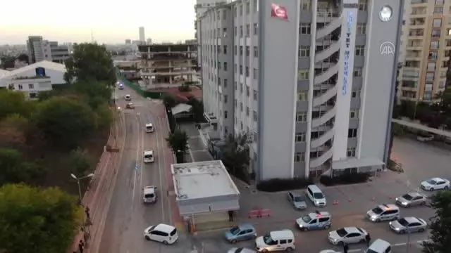 Mersin'de 14 dolandırıcılık şüphelisi şafak operasyonuyla yakalandı