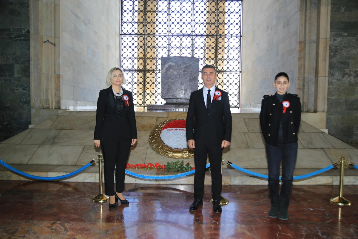 Gölbaşı Belediye Başkanı Şimşek, Anıtkabir'i ziyaret etti