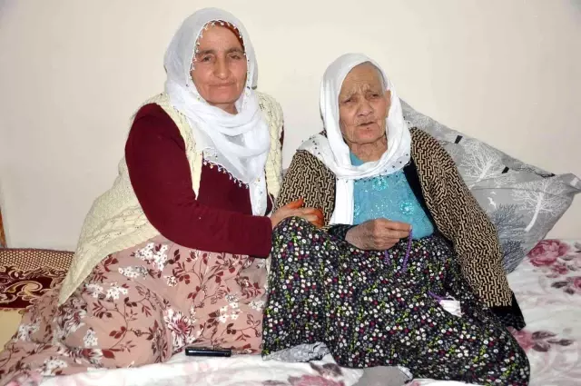 Korona virüs geçirmeyen 103 yaşındaki nineden aşı uyarısı