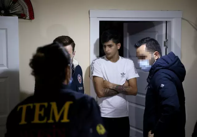 Mersin'de 14 dolandırıcılık şüphelisi şafak operasyonuyla yakalandı