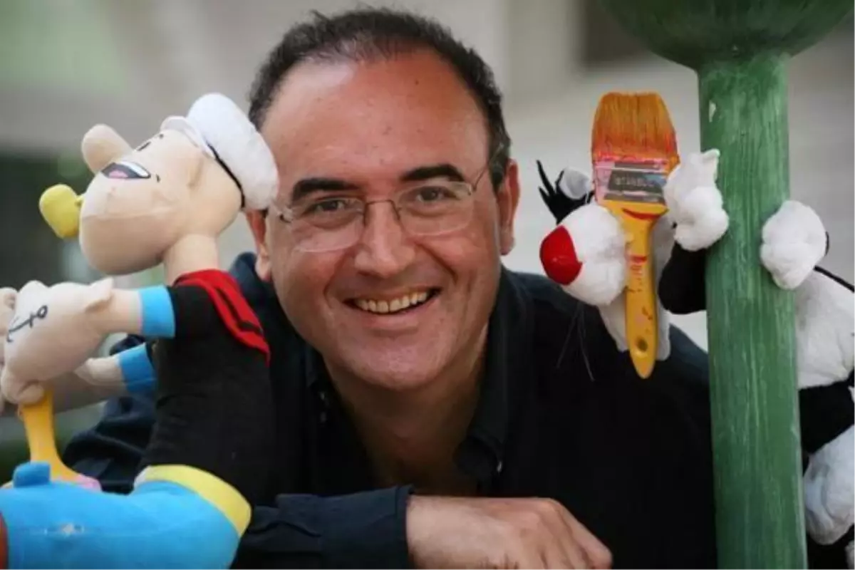 Sunay Akın kimdir, kaç yaşında?