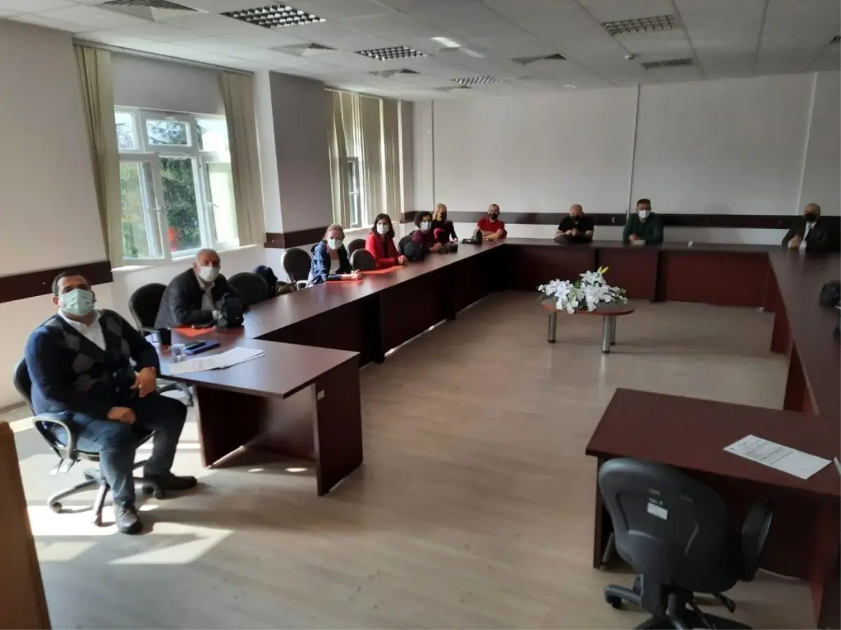 Yabancı Diller Yüksekokulu Akademik Toplantısı Gerçekleştirildi
