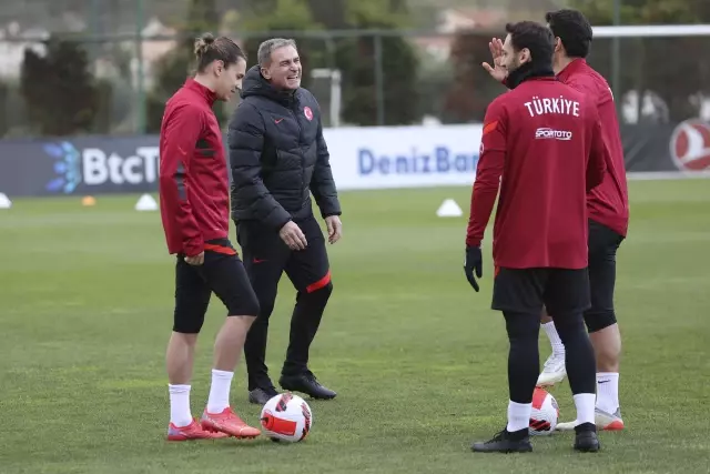 A Milli Futbol Takımı Cebelitarık ve Karadağ maçlarının hazırlıklarını sürdürdü