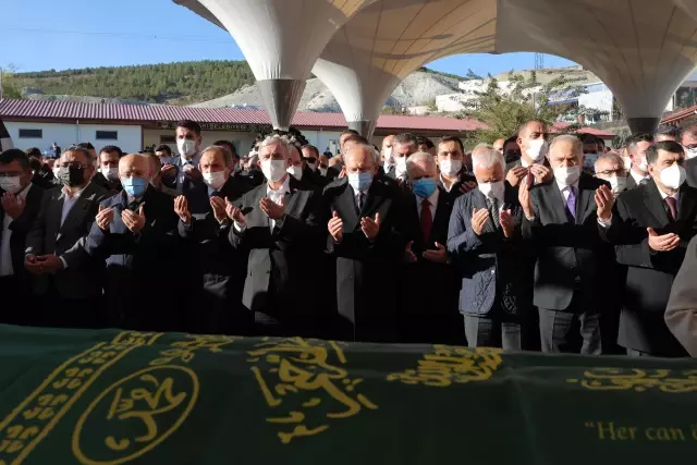 Mansur Yavaş'ın kardeşi Sabri Yavaş, son yolculuğuna uğurlandı