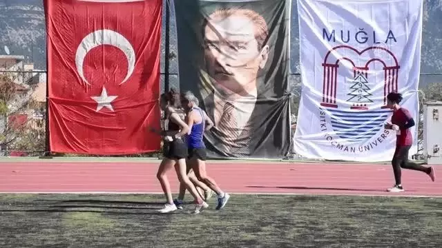 Atatürk'e Saygı Gençlik 28. Yol Koşusu yapıldı