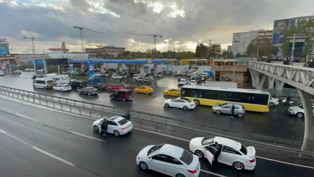Büyük Önder Atatürk, Manisa'da anıldı