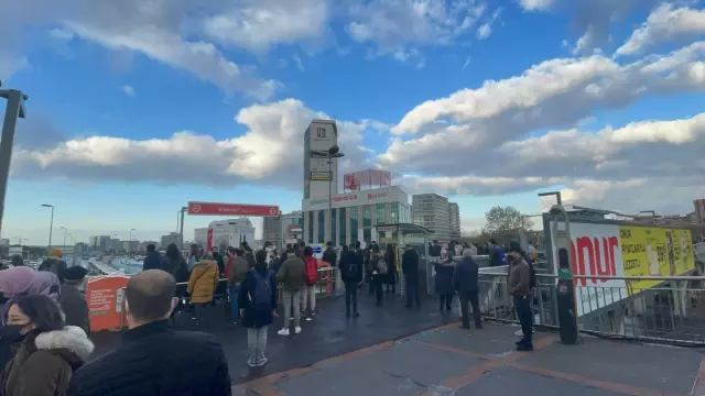 Büyük Önder Atatürk, Manisa'da anıldı