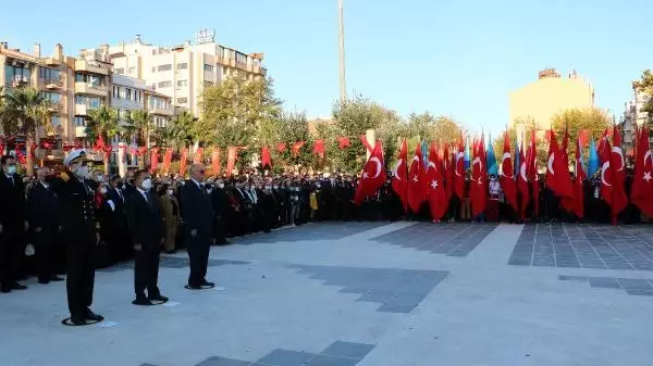 Büyük Önder Atatürk, Gölcük ve Karamürsel'de anıldı