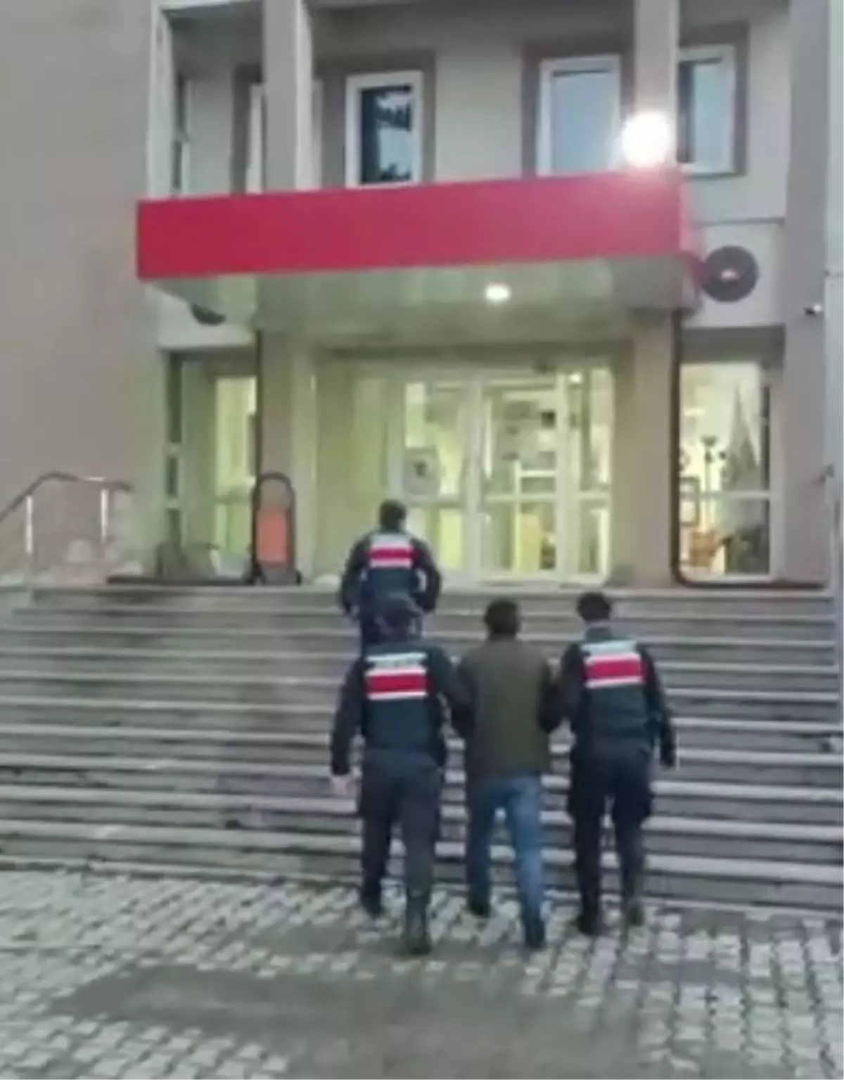 Çankırı ve Karabük'te suç örgütüne operasyonda 16 tutuklama