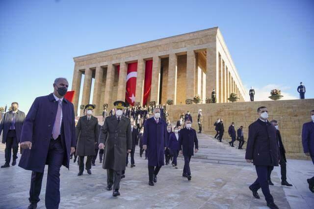 Cumhurbaşkanı Erdoğan, 10 Kasım'da Ata'nın huzurunda! Özel deftere dikkat çeken not: Asla izin vermeyeceğiz Cumhurbaşkanı Erdoğan, 10 Kasım'da Ata'nın huzurunda! Özel deftere dikkat çeken not: Asla izin vermeyeceğiz