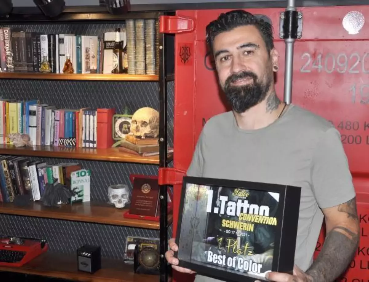 Datçalı dövme sanatçısı Almanya'dan birincilik ödülü ile döndü