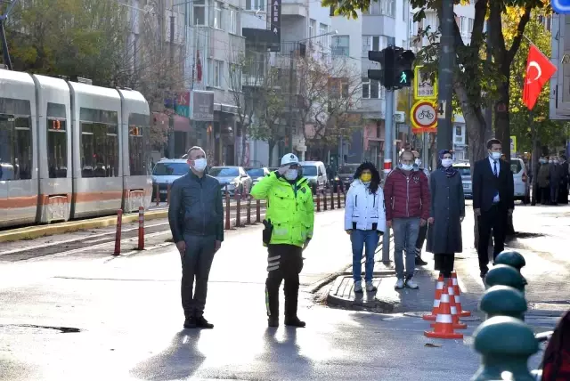 Büyük Önder Atatürk, Gölcük ve Karamürsel'de anıldı