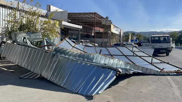 Şiddetli rüzgar hayatı olumsuz etkiliyor
