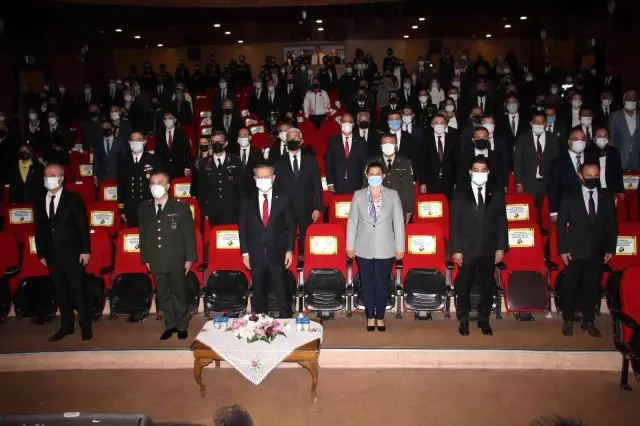 Büyük Önder Atatürk, Gölcük ve Karamürsel'de anıldı