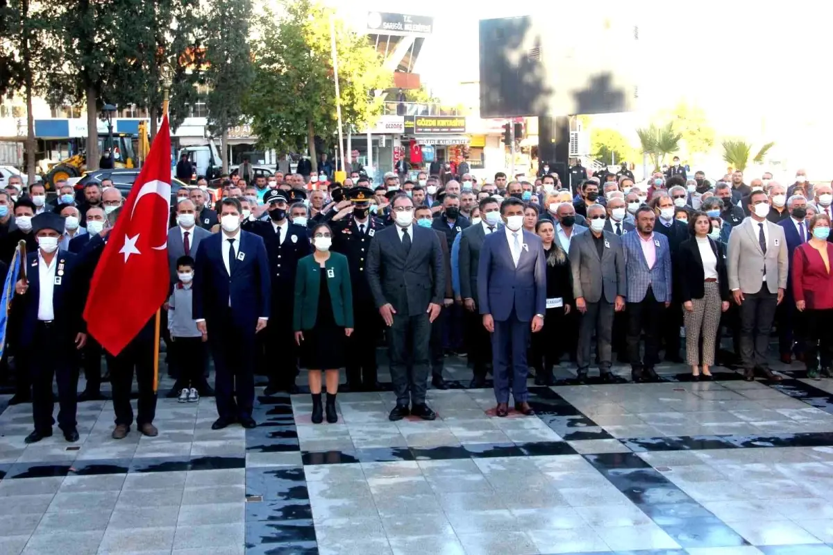 Manisa ilçelerinde hayat 2 dakikalığına durdu