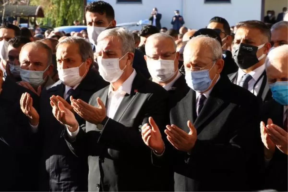 Mansur Yavaş'ın kardeşi Sabri Yavaş son yolculuğuna uğurlandı