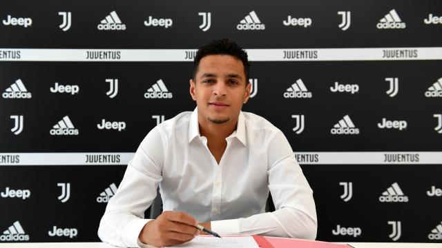 PSV'den Juventus'a transfer olmuştu! Buhrana giren Mohamed Ihattaren, 19 yaşında futbolu bırakıyor