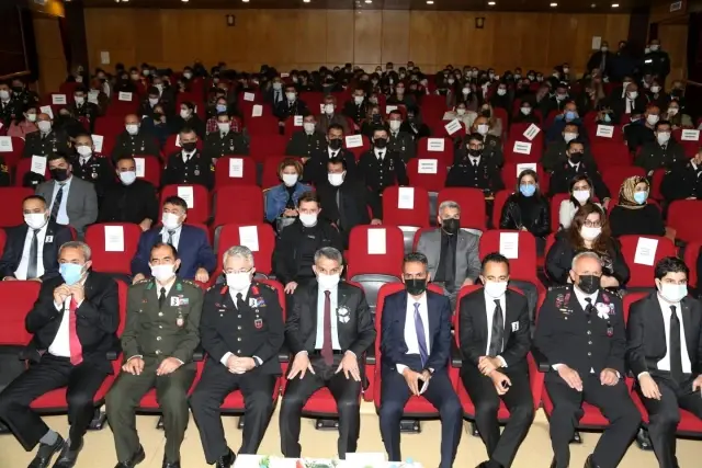 Tunceli'de Atatürk'ü anma programı düzenlendi