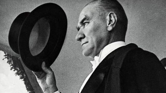 Ulu Önder Mustafa Kemal Atatürk'ü aramızdan ayrılışının 83. yıl dönümünde sevgi, saygı ve minnetle anıyoruz Ulu Önder Mustafa Kemal Atatürk'ü aramızdan ayrılışının 83. yıl dönümünde sevgi, saygı ve minnetle anıyoruz