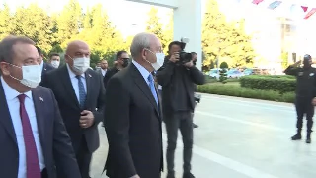 CHP Genel Lideri Kılıçdaroğlu, Antalya Büyükşehir Belediyesi Lideri Böcek'i ziyaret etti