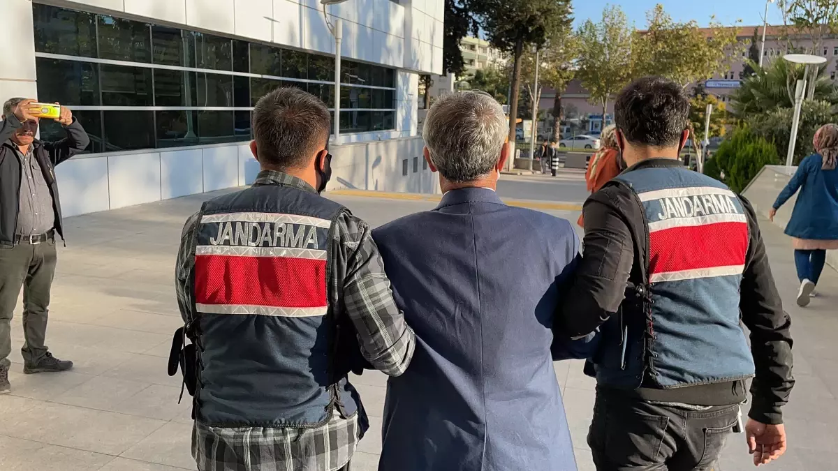 Eski HDP Adıyaman Milletvekili Behçet Yıldırım, 'terör örgütüne üye olmak suçundan' tutuklandı