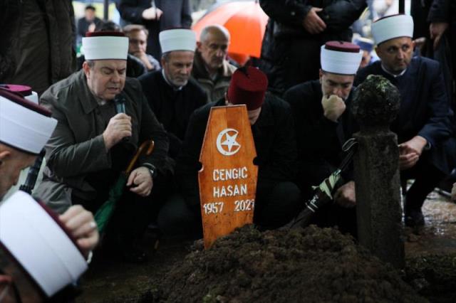 Geçtiğimiz gün hayatını kaybeden Hasan Çengiç'in babasından Cumhurbaşkanı Erdoğan'a manalı ileti