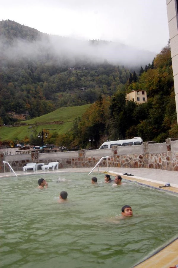 Karadeniz'de orta tatil öncesi otel ve pansiyonlara rezervasyonlar arttı