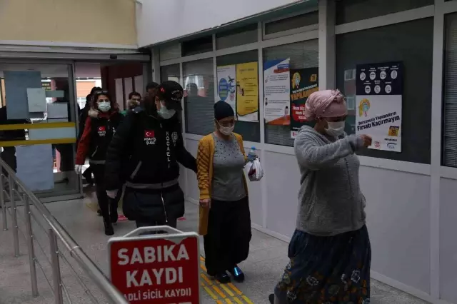 Komşularını feci şekilde öldüren 6 sanık hakkında mütalaa verildi