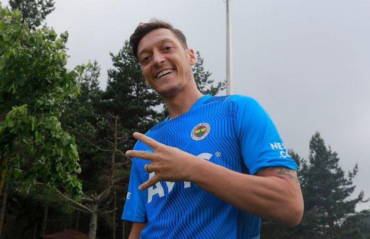 M10 Token nasıl alınır? Mesut Özil coin hangi borsada?