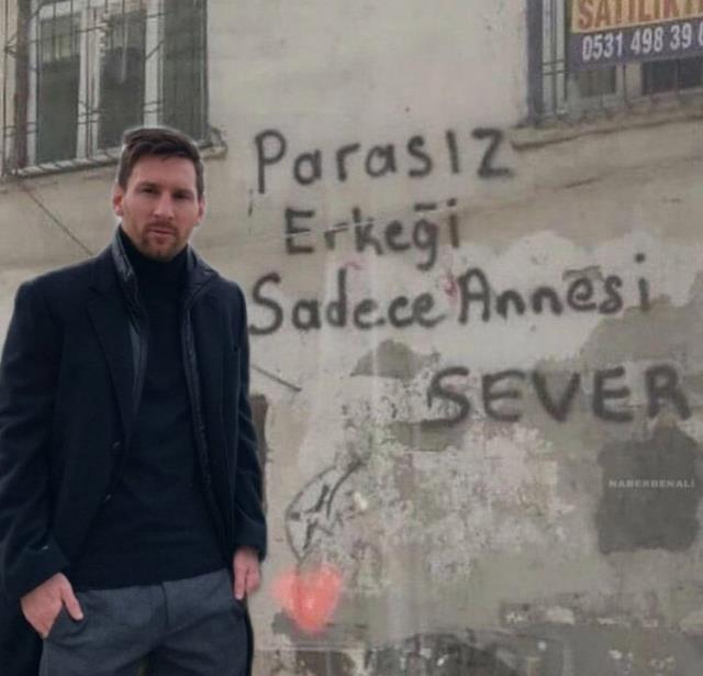 Messi'nin pozu, Türkiye'de alay konusu oldu! Yapılan paylaşımlar gülmekten kırıp geçiriyor