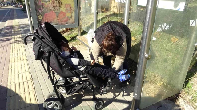 Bursa'da engelli oğlu ile otobüse alınmayan anne konuştu