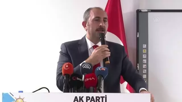 Son dakika! DİYARBAKIR - Adalet Bakanı Gül: "Yolumuza birlik ve beraberlikle devam edeceğiz"