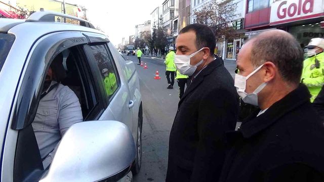 Kars'ta emniyet kemeri uygulaması yapıldı