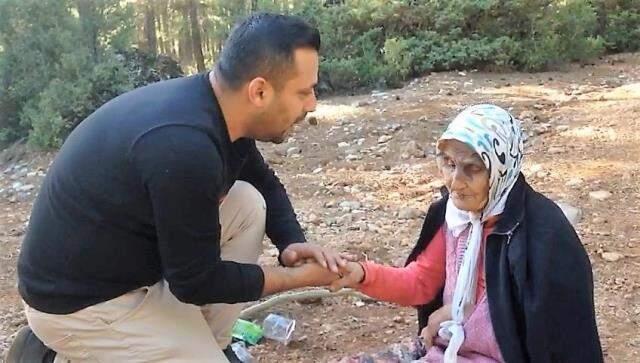 'Ölü var' ihbarına giden gazeteciler, yerde yatan kadın hareketlenince şaşkınlıktan bakakaldı