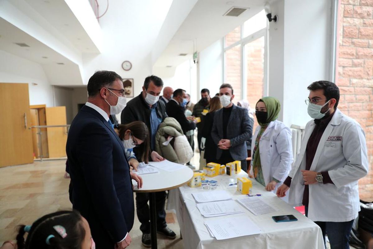 Tokat'ta Diyabetli Çocukların Parmakları Delinmeyecek