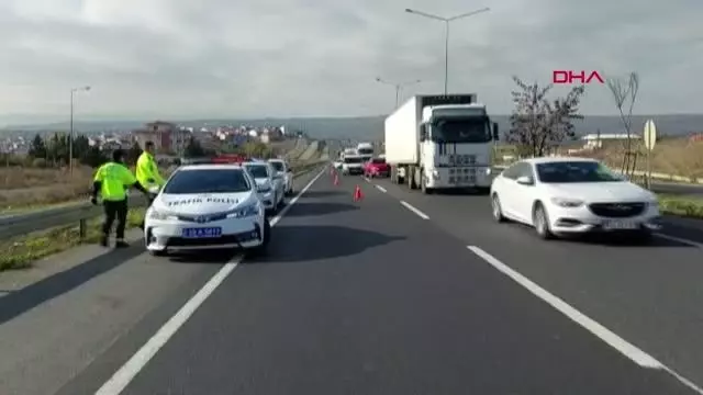 Otomobiliyle polise çarpıp kaçan sürücü yakalandı
