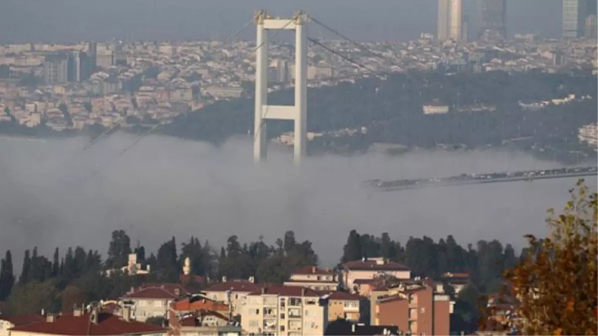 İstanbul'da sis yeniden etkili oldu, görüş mesafesi çok azaldı