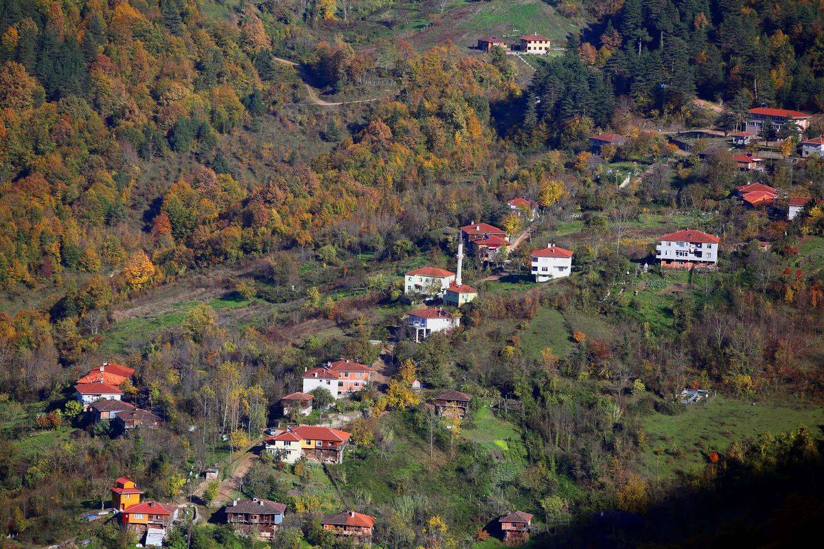 KASTAMONU - Loç Vadisi, sonbahar renkleriyle ziyaretçilerini bekliyor