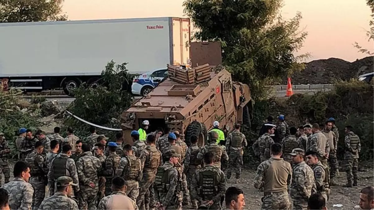 Yürekleri ağza getiren kaza! Askeri araç devrildi, 5 askerimiz yaralandı