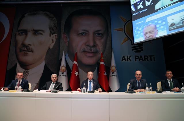 AK Parti MKYK'sı Cumhurbaşkanı Erdoğan'ın başkanlığında toplandı! Ana gündem hususu taban fiyat