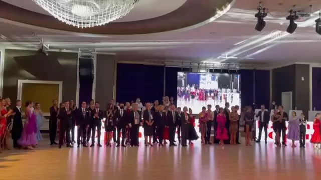 Alanya'da Uluslararası Dans Yarışması'nda 500 dansçı hünerlerini sergiledi