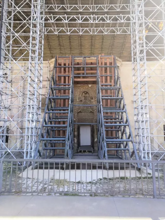Anadolu'nun El Hamra'sı Divriği Ulu Cami ve Darüşşifası'nda restorasyon yeniden başlıyor