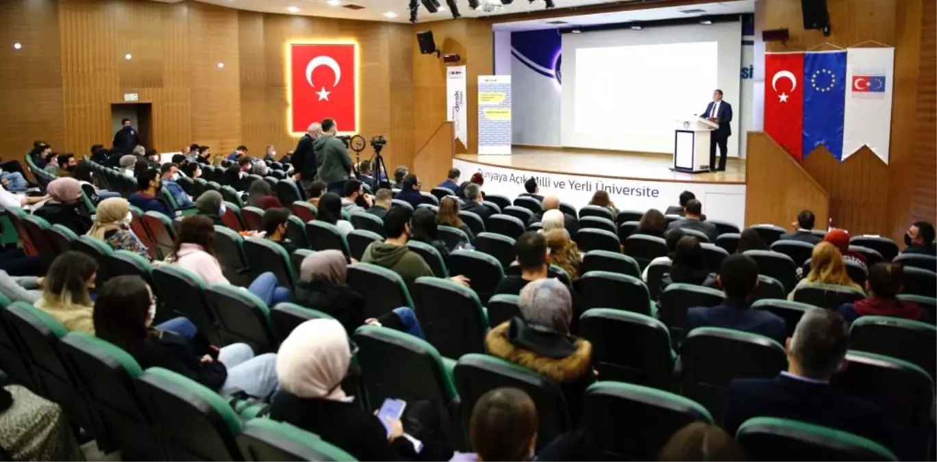 Dışişleri Bakan Yardımcısı ve AB Başkanı Büyükelçi Faruk Kaymakcı 'AB Sürecimiz ve Gençler için Fırsatlar' Konferansında Üniversitesi Öğrencileri ile...
