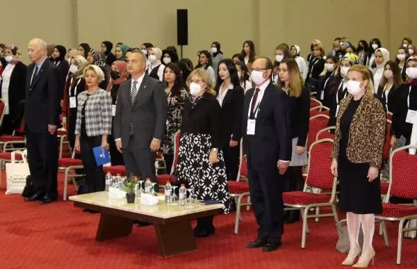 ANTALYA-HEDEF 1000 KADIN KÖY ÖĞRETMENİNE ULAŞMAK