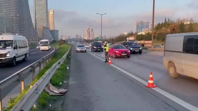 İstanbul'da çakarlı araç denetimi yapıldı