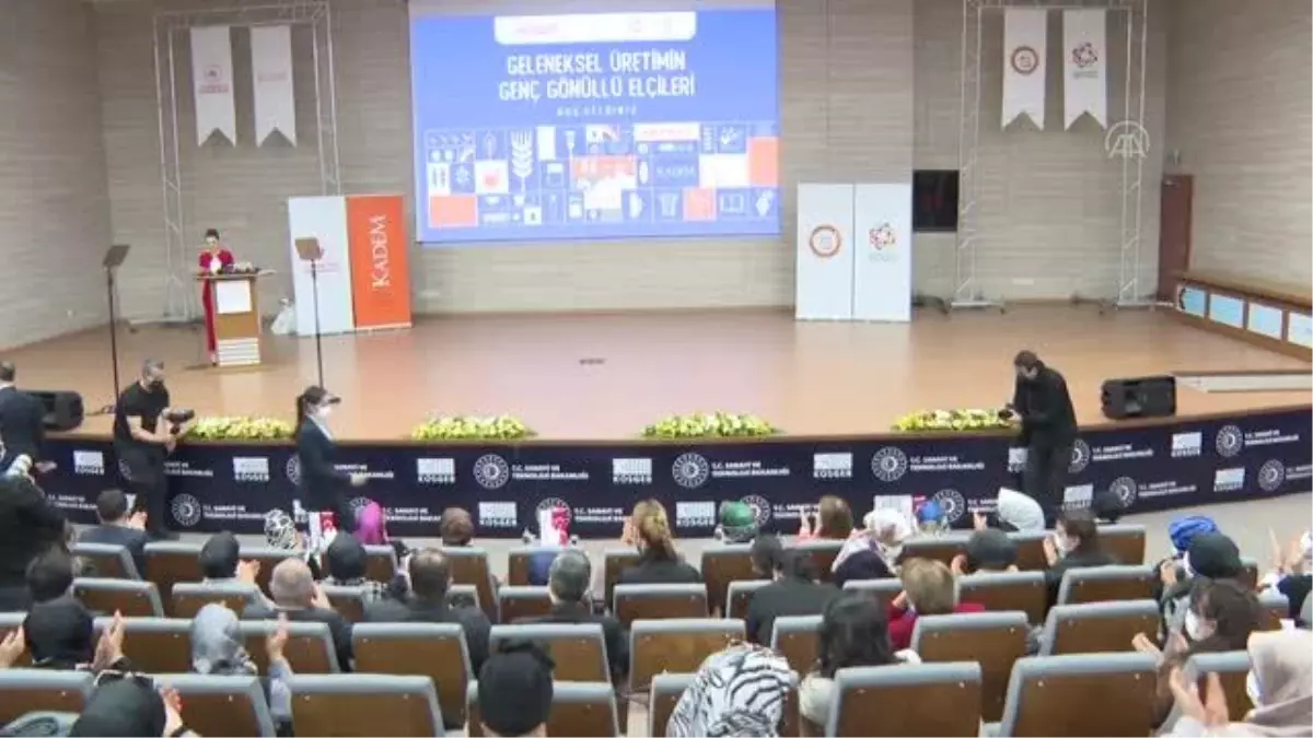 Bakan Kasapoğlu, kadın odaklı spor anlayışının mutlu eden boyutlara ulaştığını söyledi Açıklaması