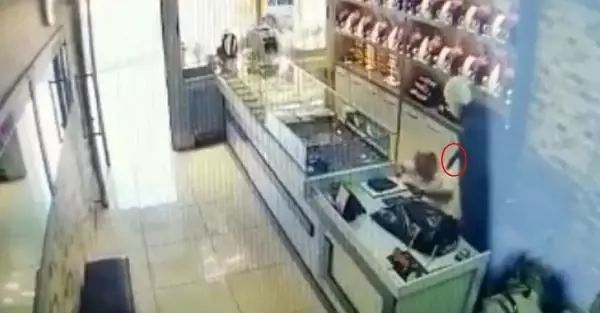 KUYUMCU ÇALIŞANINI ÖLDÜRÜP, 2 KİLO ALTIN ÇALAN ŞÜPHELİ TUTUKLANDI