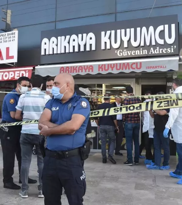 KUYUMCU ÇALIŞANINI ÖLDÜRÜP, 2 KİLO ALTIN ÇALAN ŞÜPHELİ TUTUKLANDI